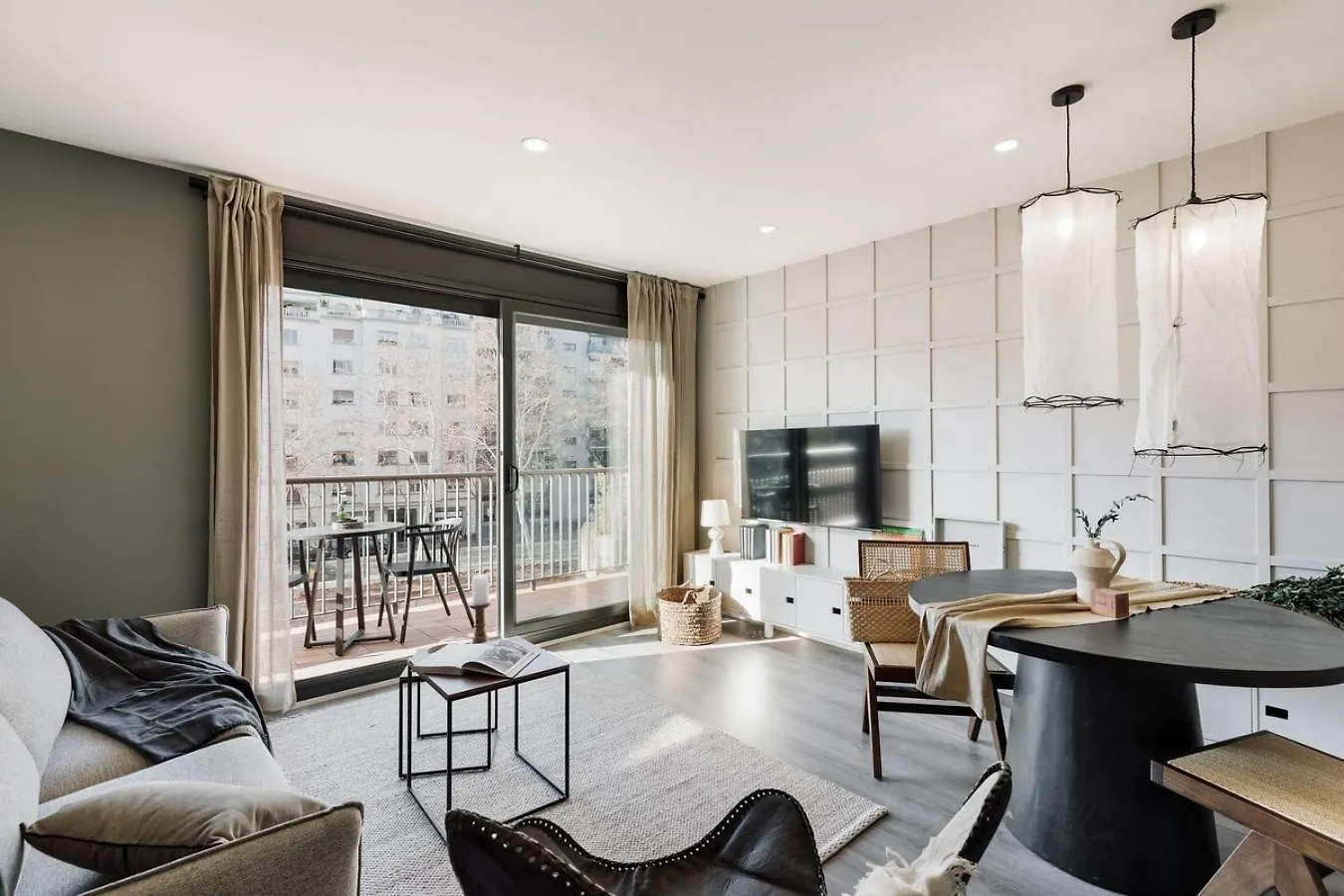 Oreneta - 1 Bedroom And Pool In Les Corts 바르셀로나