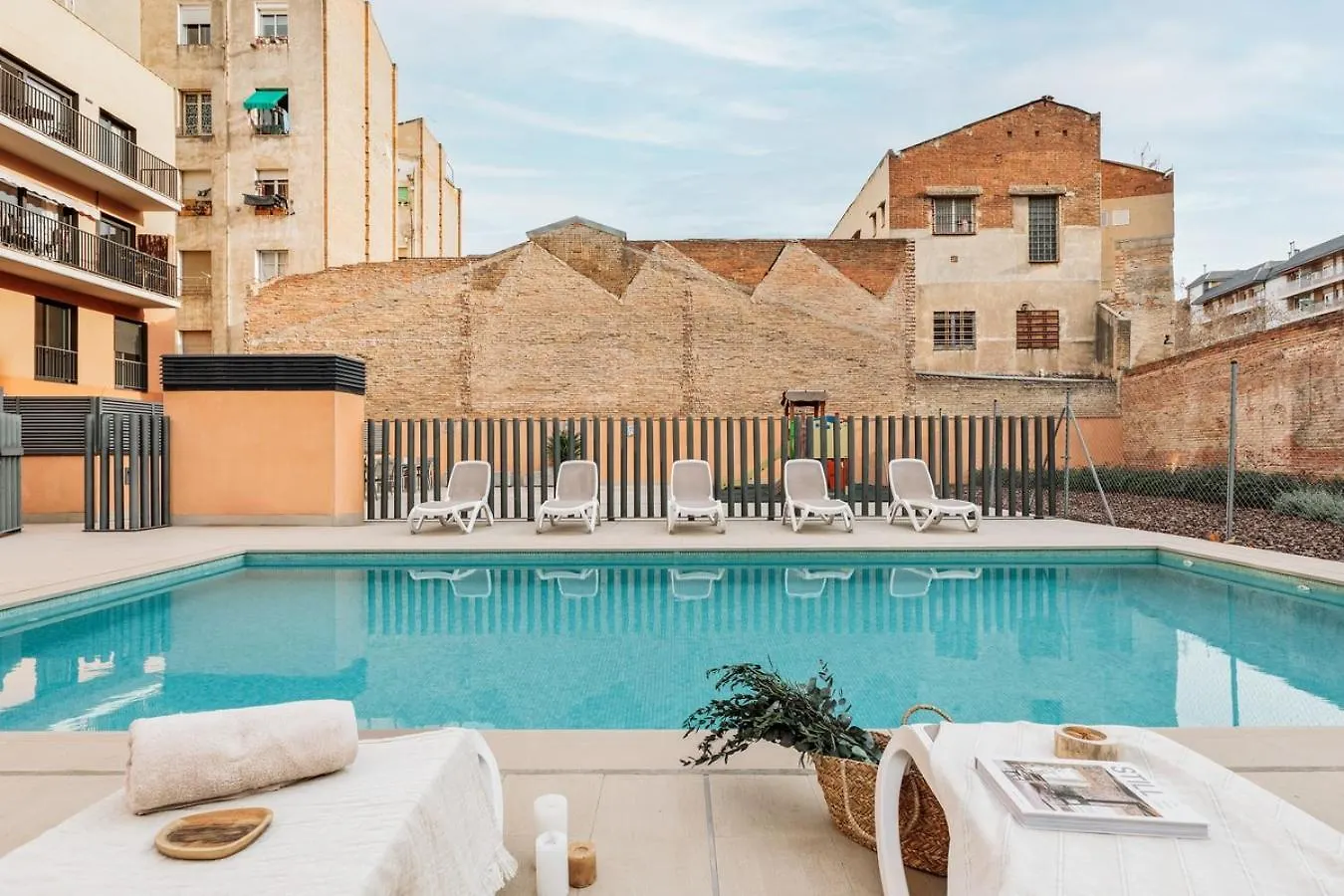 Oreneta - 1 Bedroom And Pool In Les Corts 바르셀로나 0*,